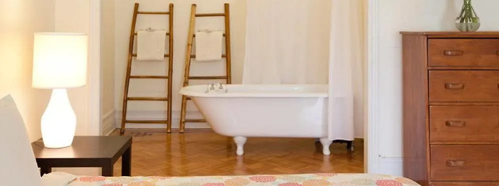 Casa Bianca Bed & Breakfast Montreal